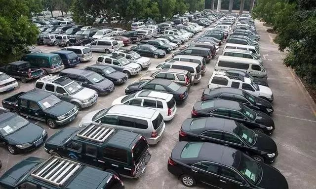 住建局重申 嚴(yán)禁“只售不租”強(qiáng)賣車位，促進(jìn)車位合理使用